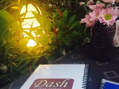 -Dash Teak House