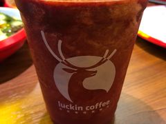 冰镇杨梅瑞纳冰-瑞幸咖啡(南昌中山百盛A馆店)