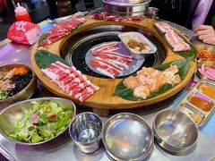 -玄希浪漫厨房·韩料烤肉(湖滨银泰in77店)