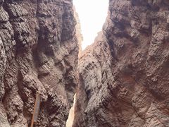 -天山神秘大峡谷