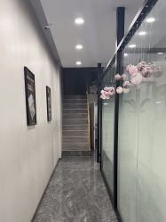 -苗方清颜专业祛痘·皮肤管理