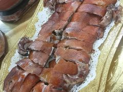 -大石鼓山庄·珠海第一烧猪