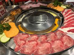 -哈哈碳都·牛肋条无限自助烤肉(台江万达店)