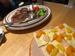 -菲滋意式餐厅(海宁银泰城店)