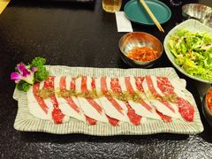 -臻牛烤肉