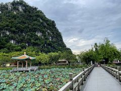 -星湖旅游景区七星岩