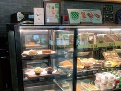面包甜点陈列柜-星巴克臻选(周浦万达店)