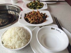 -张大师鸭爪爪特色干锅(南湖店)