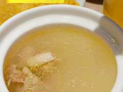 -老乡鸡(上海白玉兰广场店)