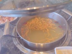 -一席地·本地鸡窝·杭帮鸡火锅(萧山银隆百货店)