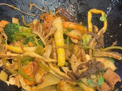 -醉人椒麻辣香锅(王府井喜悦店)