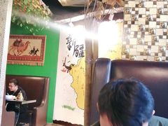 -木卡买提新疆餐厅·清真(新里海顿公馆店)