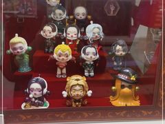 -泡泡玛特POPMART(万柳华联店)