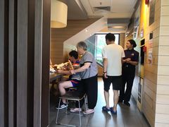 -麦当劳(友谊路得来速店)