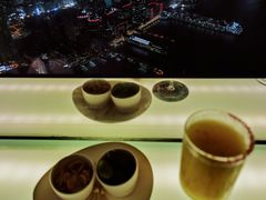 -OZONE 顶楼酒吧(香港丽思卡尔顿酒店)