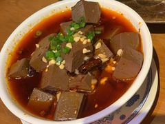 -炉小二铜锅牛蛙•川湘菜(三里屯店)