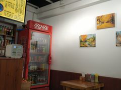 -丽虹云南过桥米线(兴工街店)