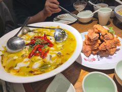 -船歌·鱼水饺青岛菜(黄岛珠江路店)