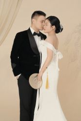 -雪中彩影婚纱摄影·微光艺术中心