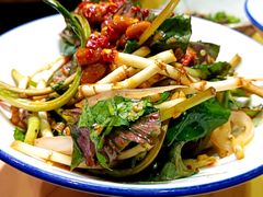 -野山舂·贵州现舂酸汤火锅(鸿通城店)