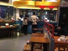 大堂-龍堂蟹黄小笼包(万家丽店)