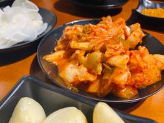 -肉甲韩国木炭烤肉(新壹街1店)