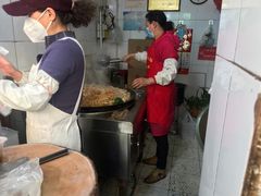 -谢记素红大肠店(新民路店)