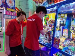 -LuckyStar幸运星家庭娱乐中心(东莞国贸店)