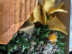 -HELLO 27 意面·沙拉·帕尼尼