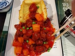 菠萝咕咾肉-老淮滨-蚌埠非遗小吃(淮河路店)