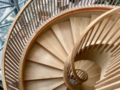 -上海伟杰·捷豹路虎4S店(闵行店)