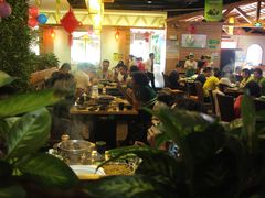 大堂-龙泉人椰子鸡.糟粕醋.海南菜(三亚旗舰店)