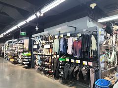 -迪卡侬(西三旗店)