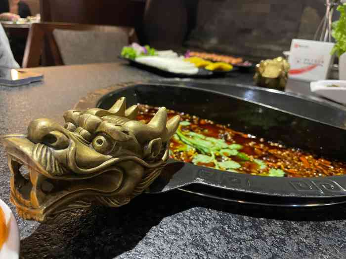 椒王火锅(南海万达店)-"[环境]在佛山的万达,广州过去就广佛线,.
