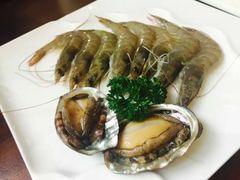 -日进一片海.生腌海鲜火锅.宵夜烧烤(三里屯总店)