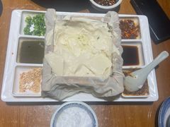 -95号酱骨·一块豆腐(展春园西路店)