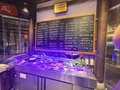 -湘力力小院·鱼汤泡饭(枫林路店)