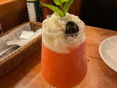 草莓代其利-COMMUNE幻师(花园道店)