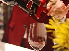 -wineapp葡萄酒餐吧(外滩金融中心店)
