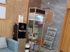 -上海仁爱医院口腔科 · 种植