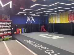 -成杰格斗·拳击·柔术·防身术(建设路店)