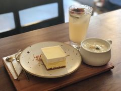 -知亘茶食