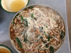 -正宗杨记普洱酸醋米线(总店)