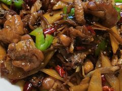 干炒鸡-满堂春特色餐馆