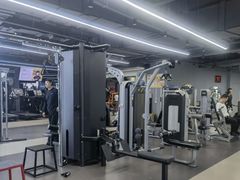 -超鹿运动(五四路恒力城店)