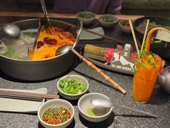 -三出山火锅(南京万象天地店)