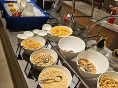 -海口绿发希尔顿酒店-田园汇自助餐·三文鱼·海鲜