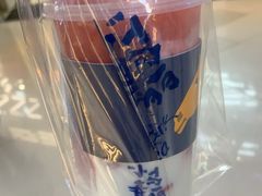 草莓卡士-春丽小马(济南恒隆广场店)