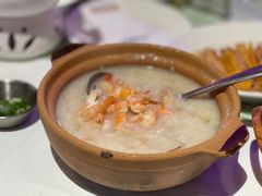 招牌海鲜粥-陈鹏鹏潮汕菜(欢乐海岸 海边景观店)