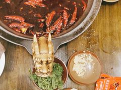 -黄潇洒老火锅(九眼桥宏济巷店)